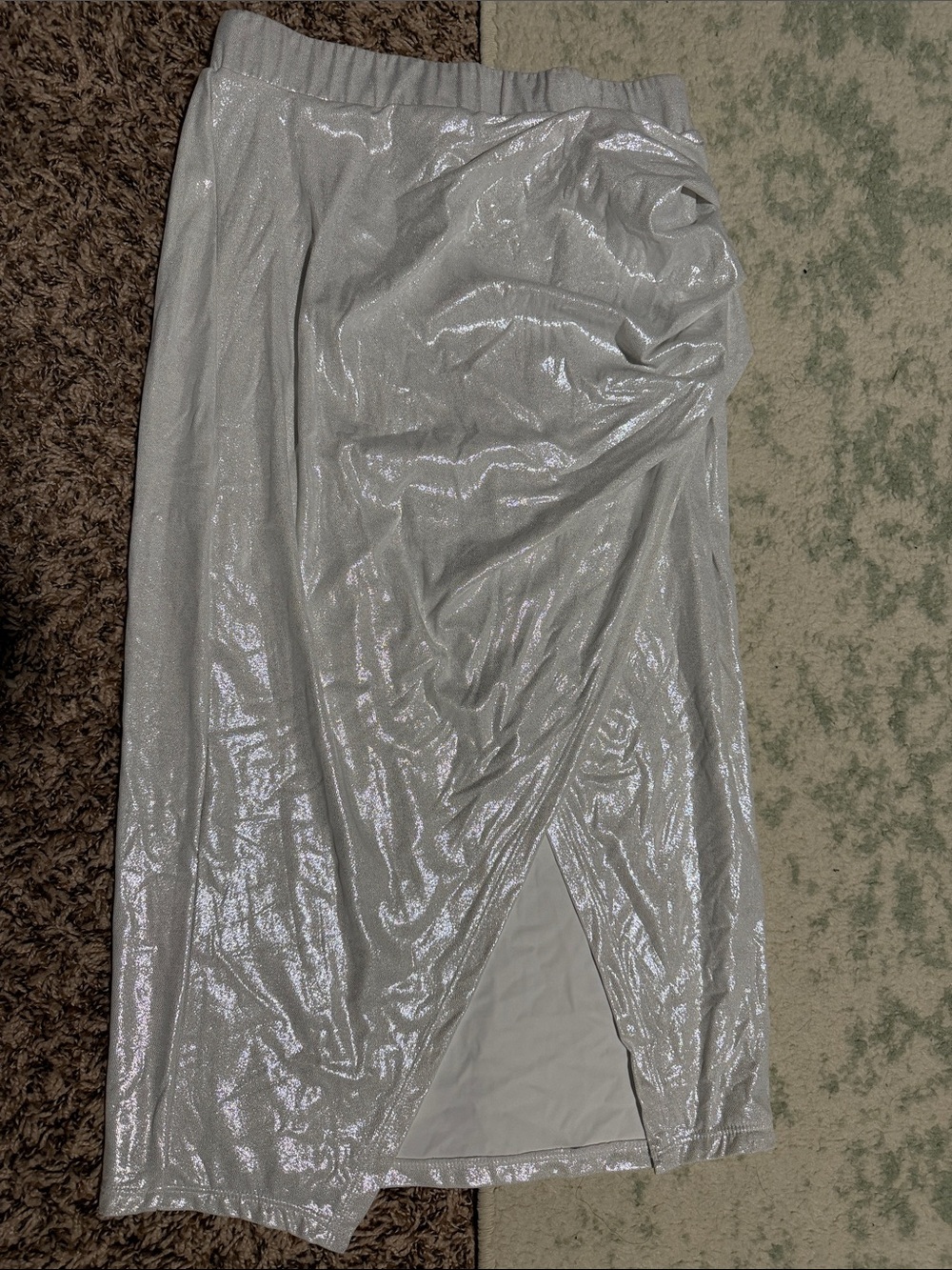 HALARA Silver Metallic Midi Skirt with Side Slit